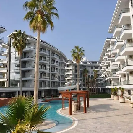 Aqua Holiday Close To Sea With A Stunning View. Appartement *